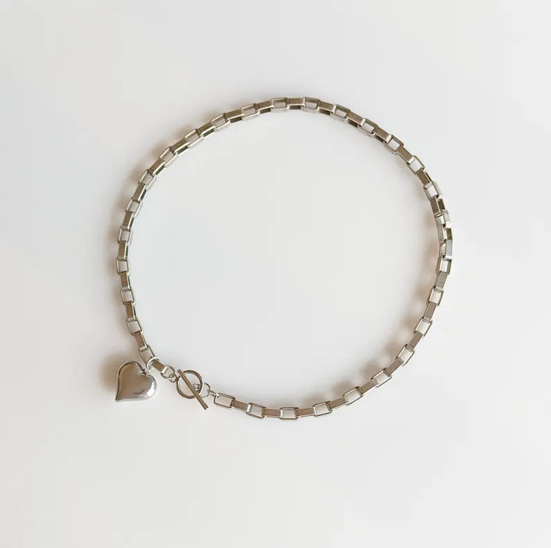 נעמה ברוש שרשרת חוליה ארוכה לב כסף